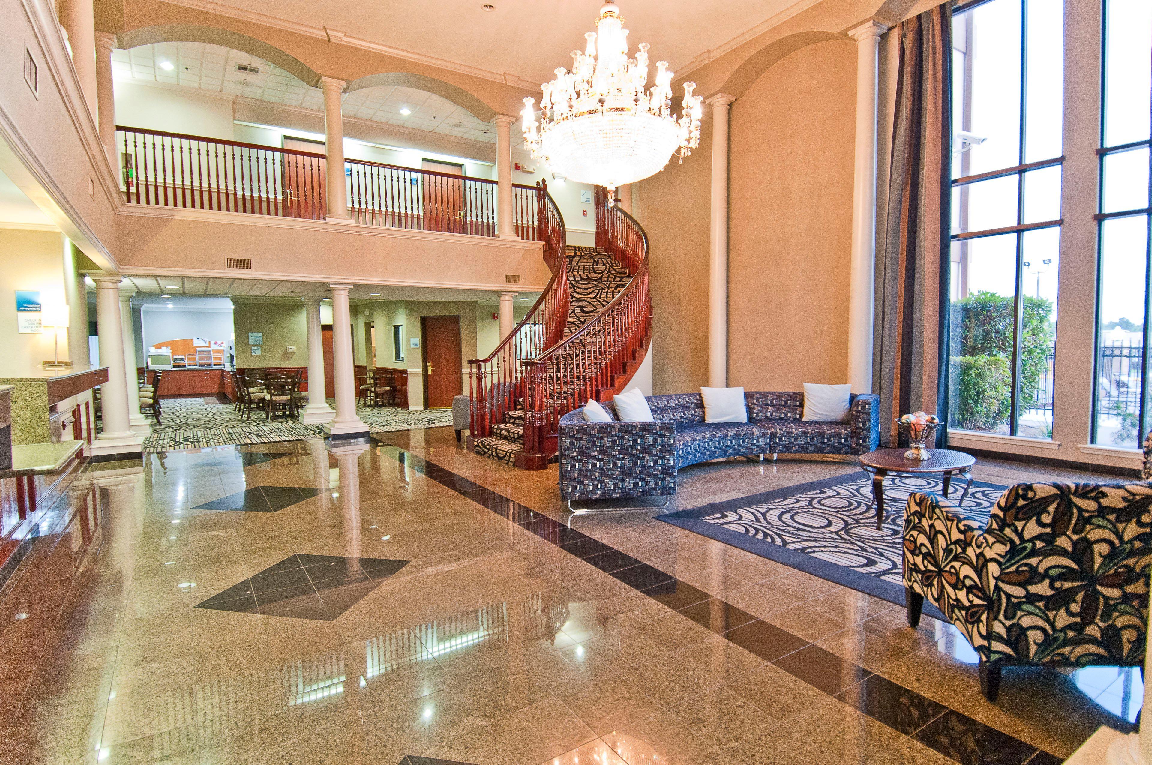Holiday Inn Express Hotel And Suites Lake Charles By Ihg Eksteriør billede