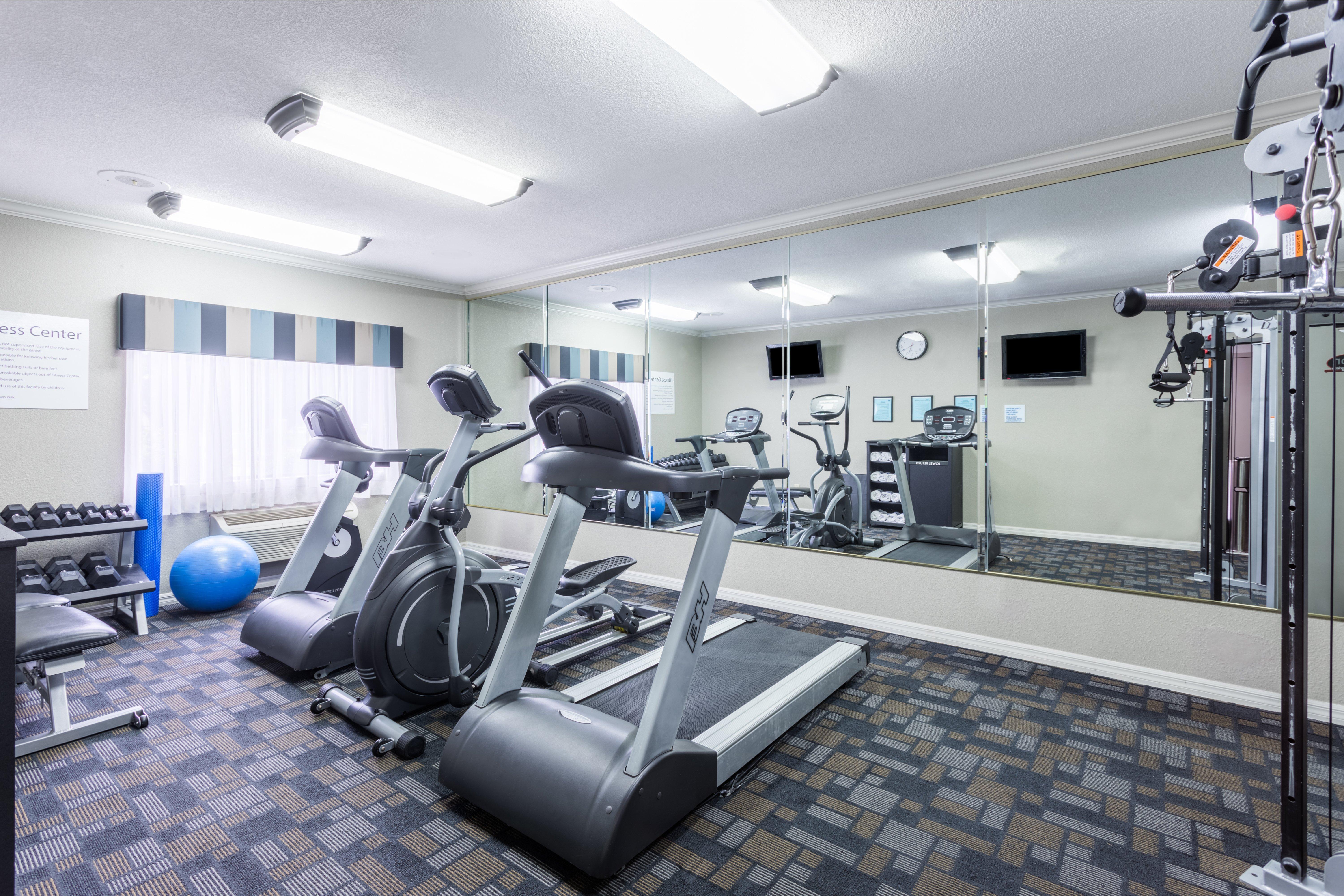 Holiday Inn Express Hotel And Suites Lake Charles By Ihg Eksteriør billede