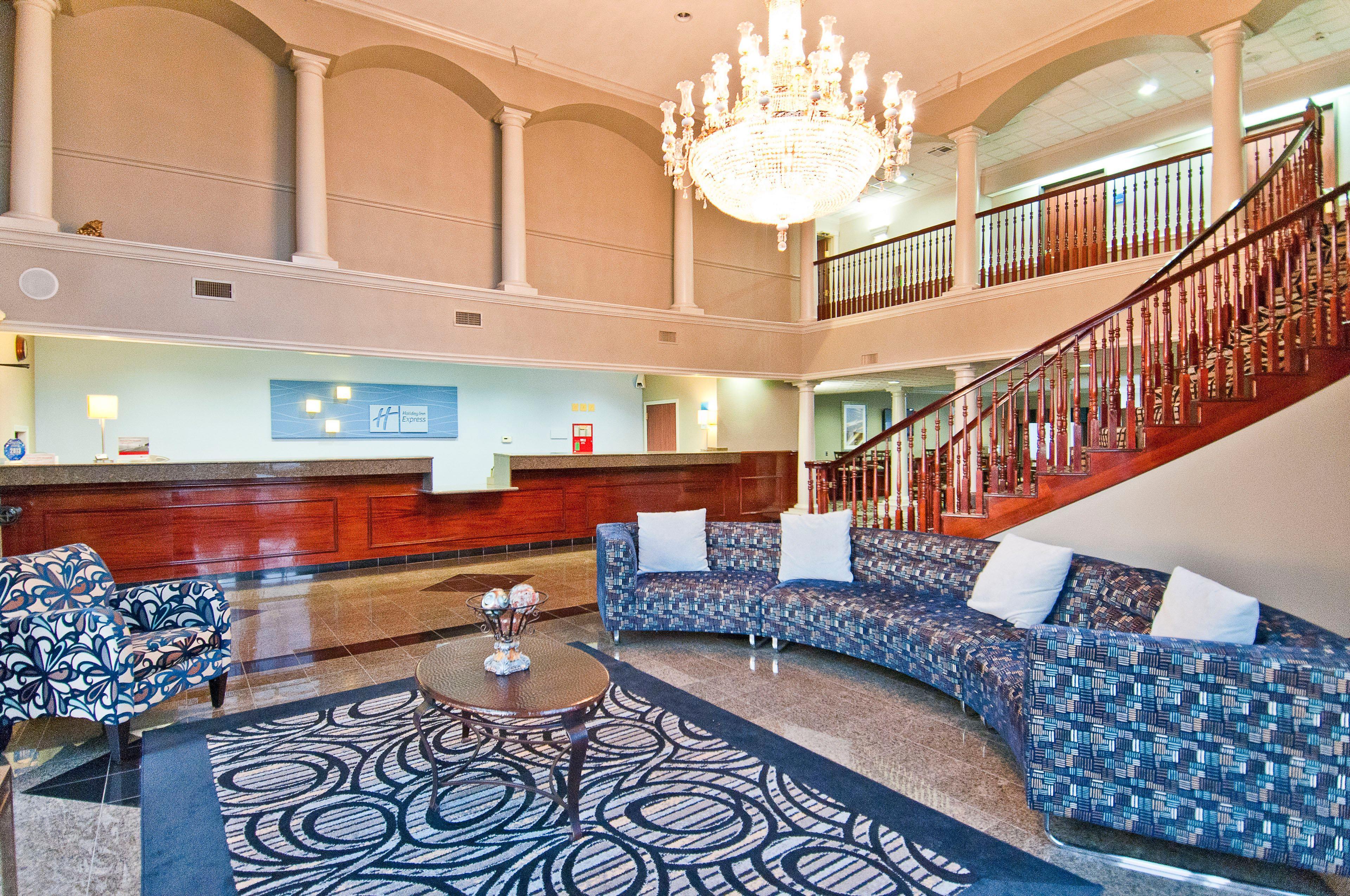 Holiday Inn Express Hotel And Suites Lake Charles By Ihg Eksteriør billede