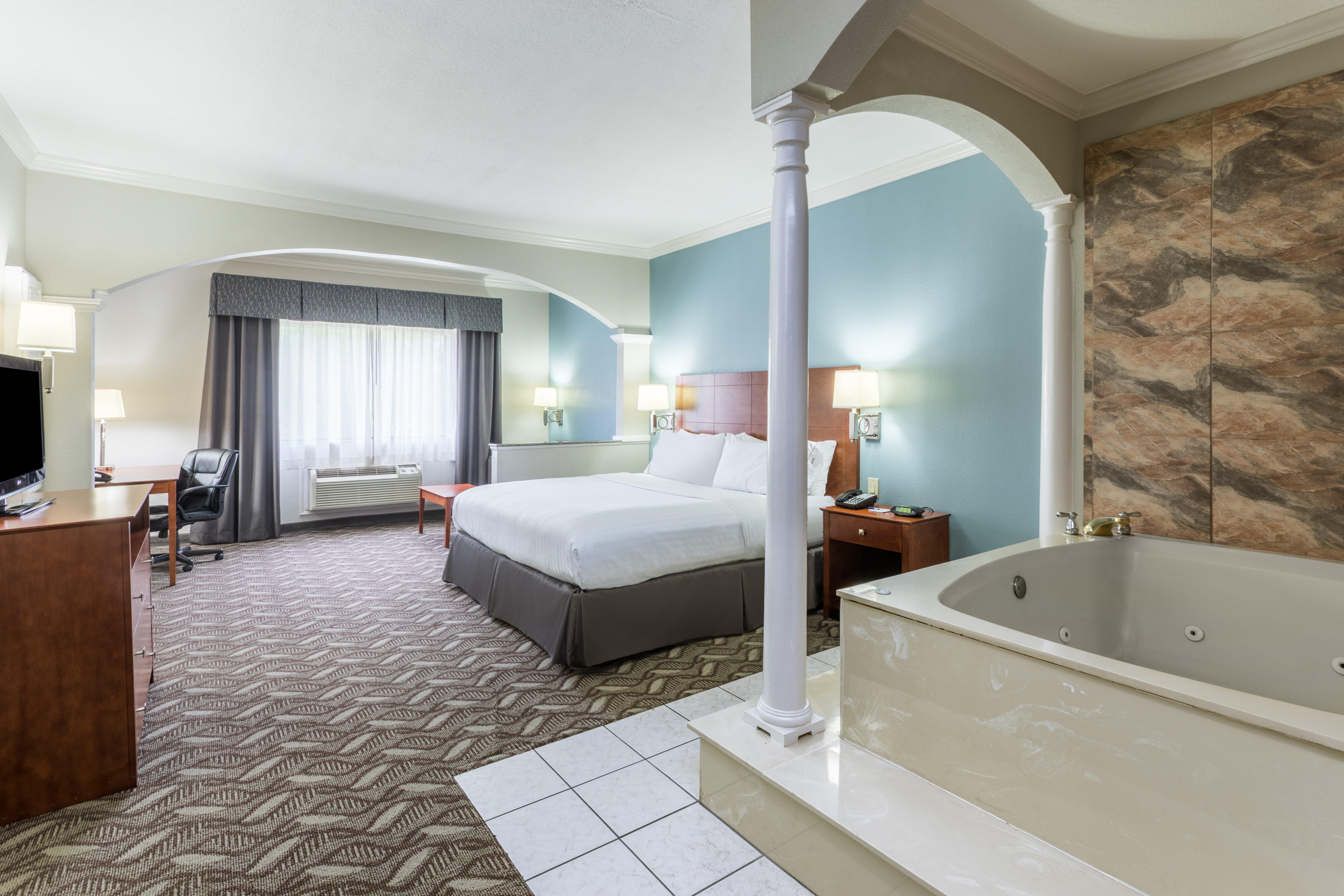 Holiday Inn Express Hotel And Suites Lake Charles By Ihg Eksteriør billede