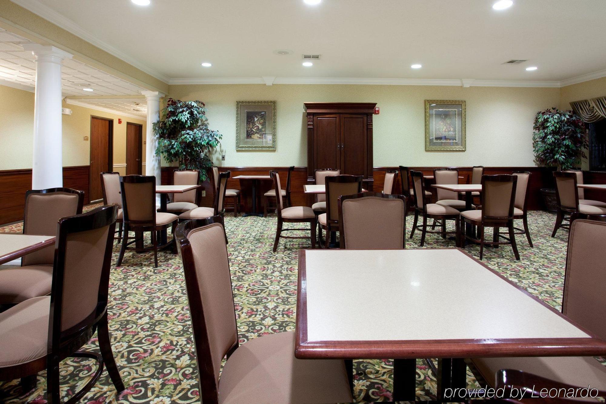 Holiday Inn Express Hotel And Suites Lake Charles By Ihg Eksteriør billede