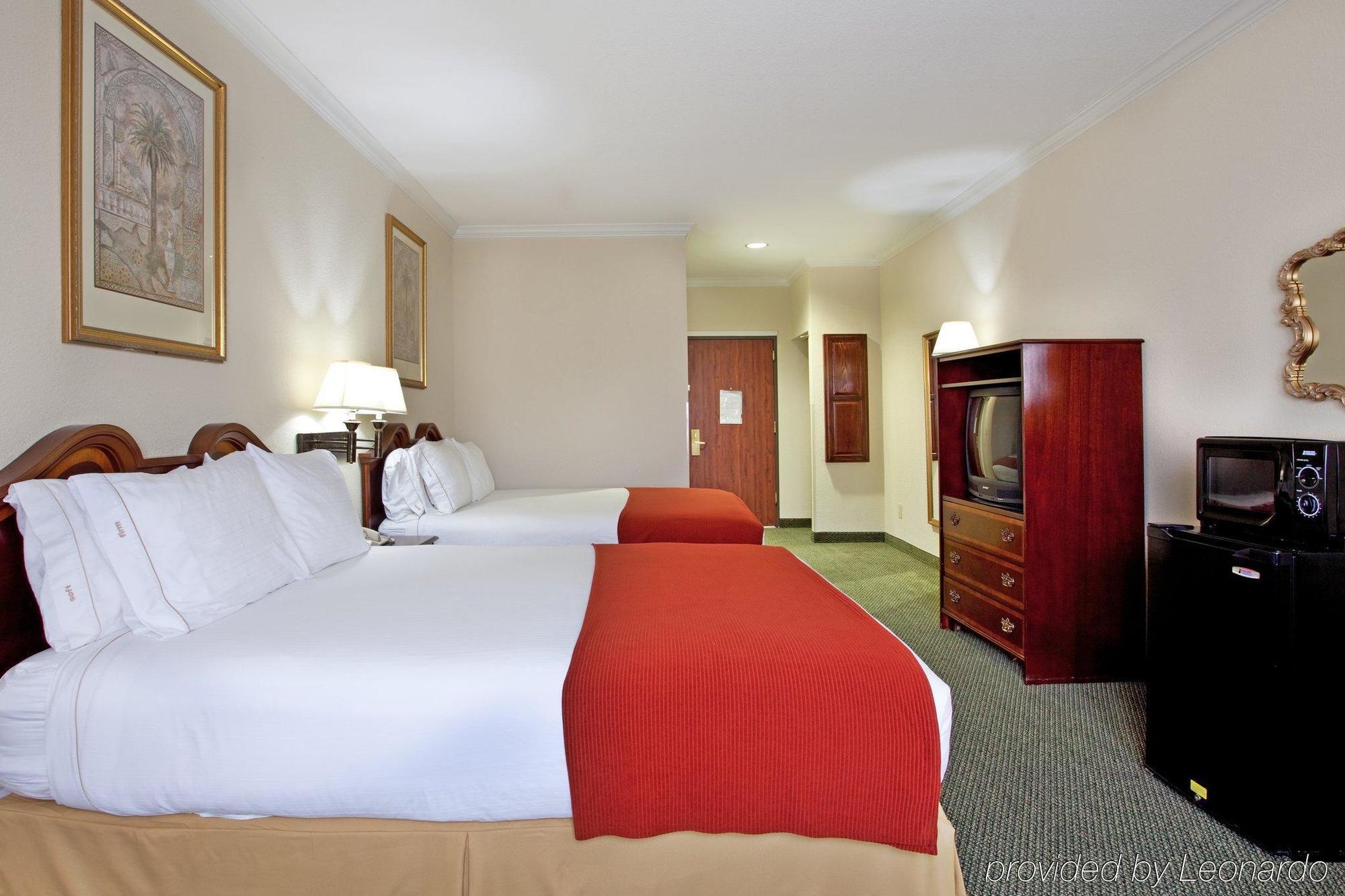 Holiday Inn Express Hotel And Suites Lake Charles By Ihg Værelse billede